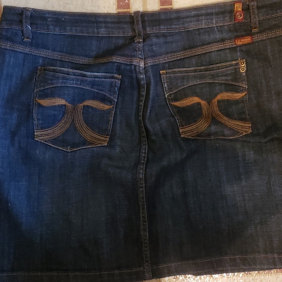 Denim skirt - Picture 5 of 5